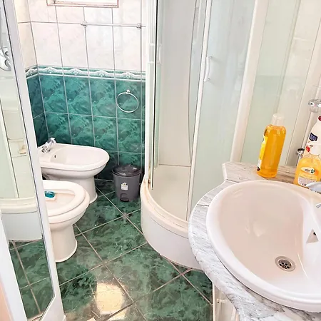 Charming Terrace דירה פודגוריצה