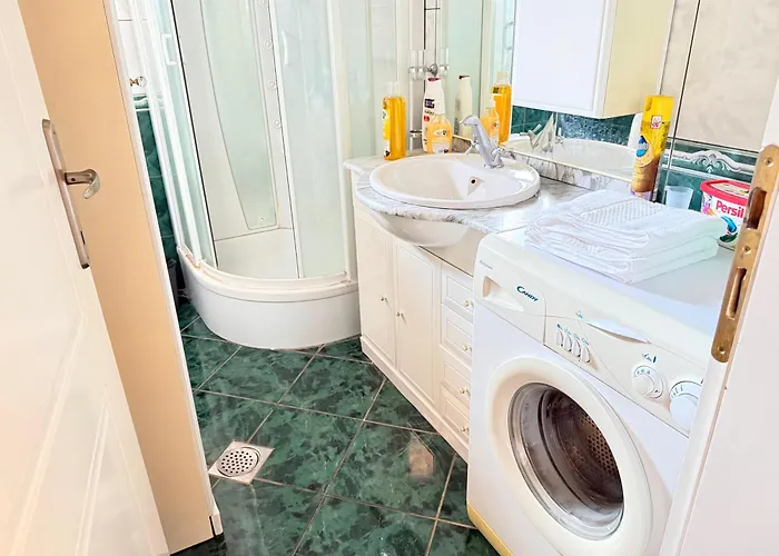 Charming Terrace * פודגוריצה